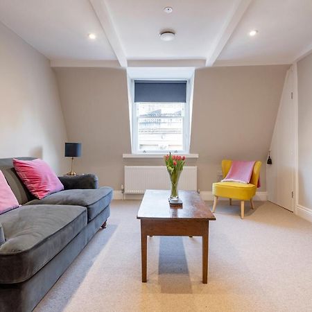 Stunning & Central Milsom Street Apartment Bath Buitenkant foto